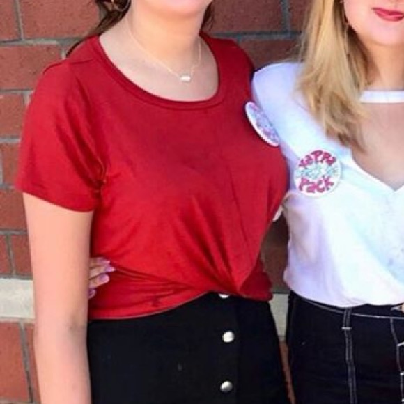 Rust colored tied top - Picture 5 of 6